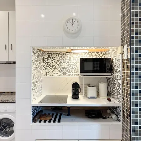 Appartement Quiet And Cozy, Easy Access To Highlights #1880 Lissabon