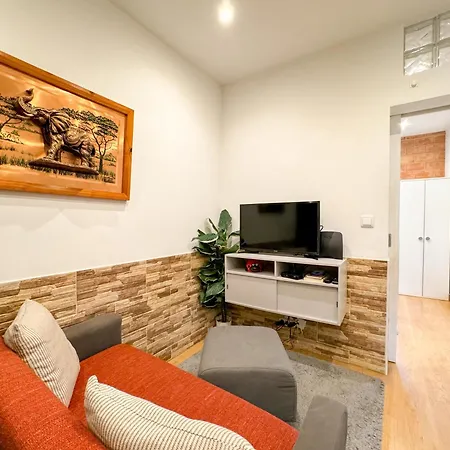 Quiet And Cozy, Easy Access To Highlights #1880 *